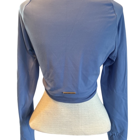 Whitney Simon Gymshark Long Sleeve Crop Top BEAUTIFUL BLUE SMALL - Picture 4 of 7